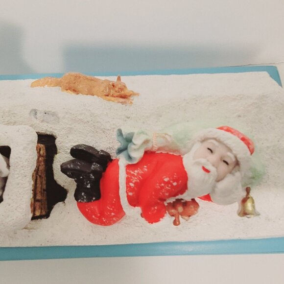 Sassy Santa on Roof 3D Christmas Tissue Box Hold Cover Tokyo Japan Rotary Hero - Picture 4 of 16